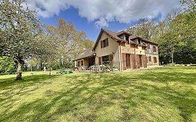 Au Milieu de Nulle Part, Chambres et gites écologiques au lac du Der